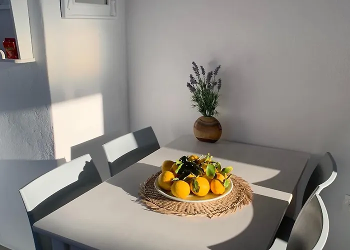 Liada Cosy Avec Balcon, Centre De Parikia Et Proche Páros