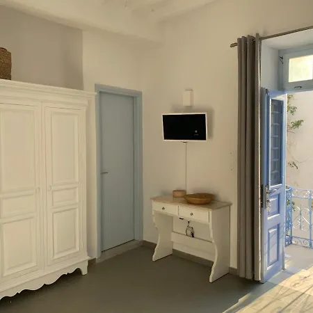 Liada Cosy Avec Balcon, Centre De Parikia Et Proche * Párosz